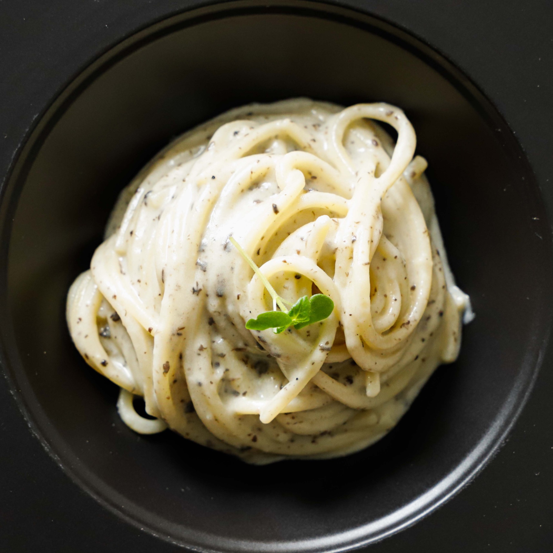 pasta-con-salsa-tartufata-ricetta