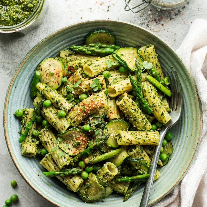 vegan-pesto-pasta-bowl-800×1200