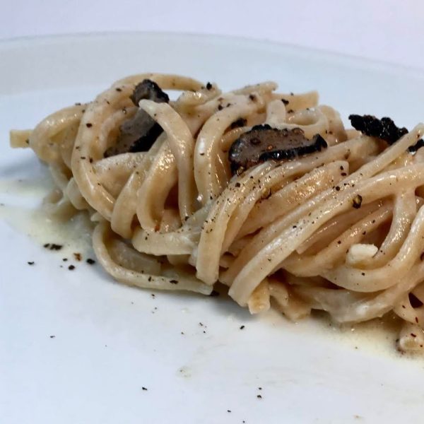 Pasta Stringozzi ar vasaras trifelēm Urbani Tartufi, 250gr