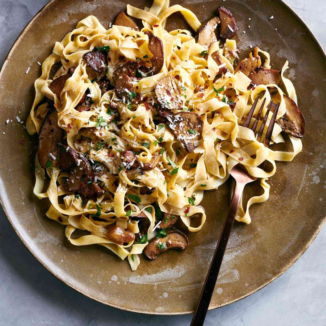 Sabarot cepes tagliatelle-porcini-butter-sauce-09fcd3a5-1120-onecms-ba75c0f3c0e5455bb9970fba4fd2691e