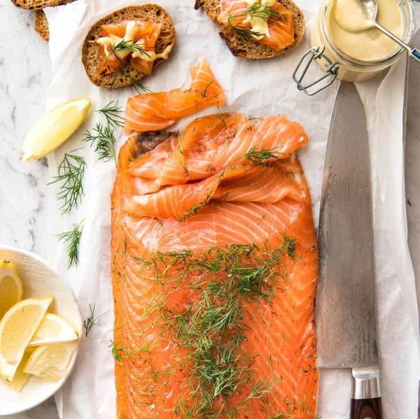 Norvēģijas Gravlax laša filēja, izturēta, sagriezta plānās šķēlēs, ~1,1kg