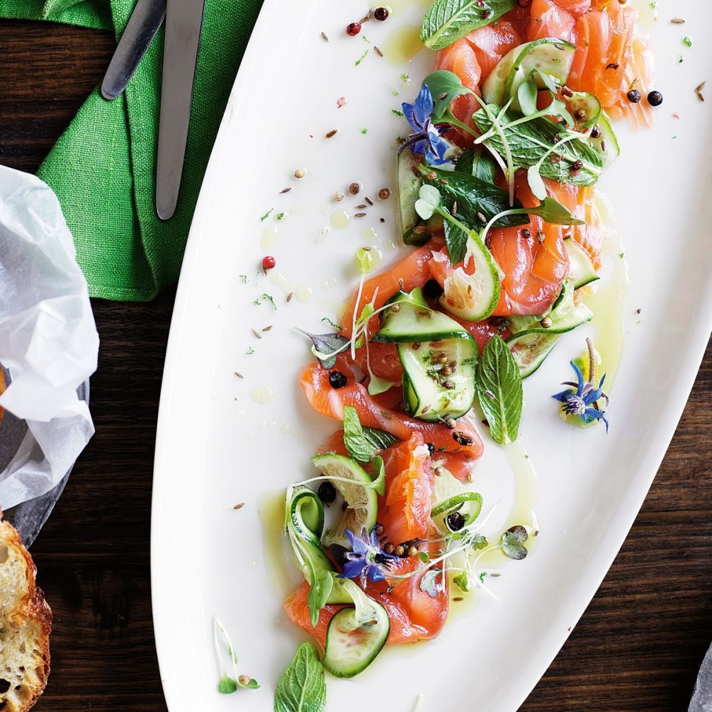 gravlax gin-cured-salmon-with-cucumber-and-lime-13031-1