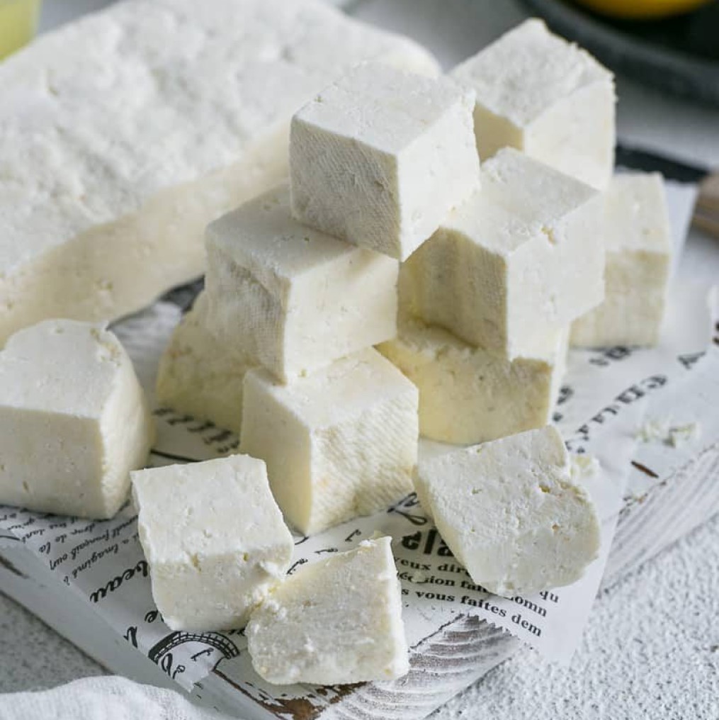 siers Paneer-cubes-on-cutting-board-edited-19-of-1-1