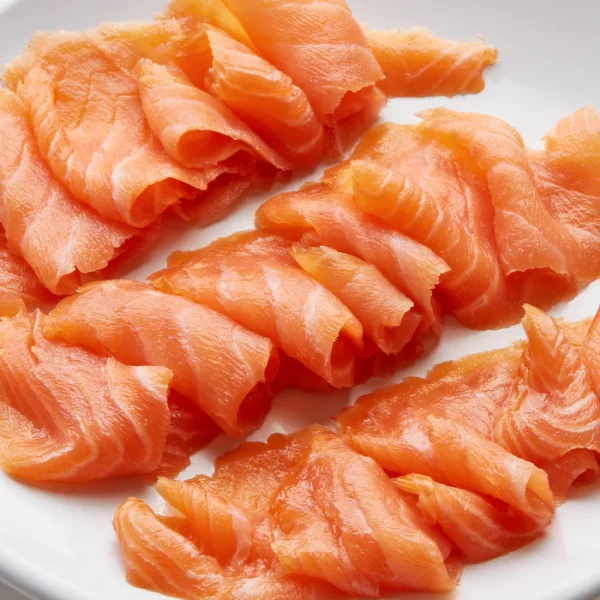 Atlantijas laša filēja Premium auksti kūpināta bez ādas, sagriezta, saldēta, 1kg